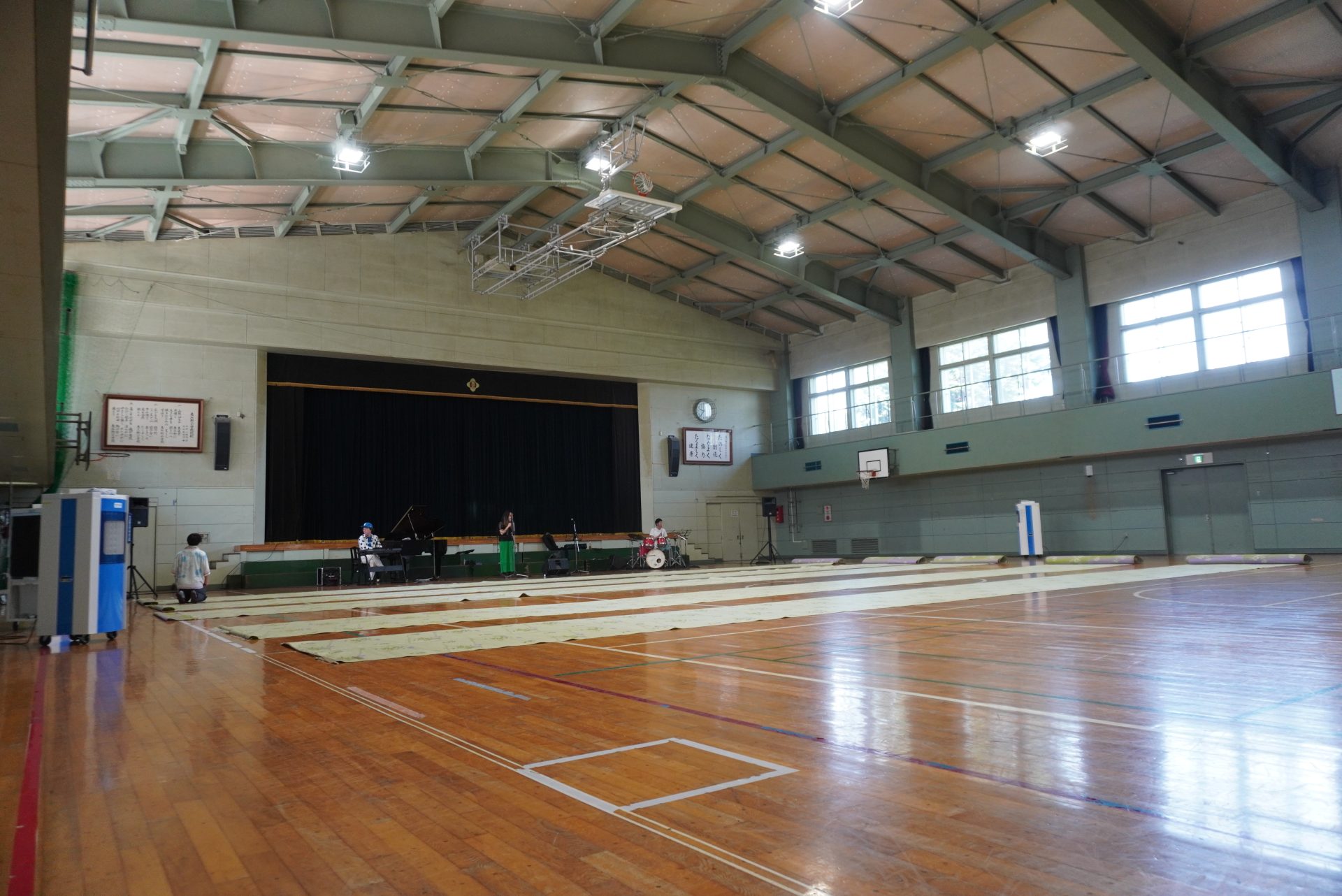 恵庭市の小学校で芸術鑑賞会
