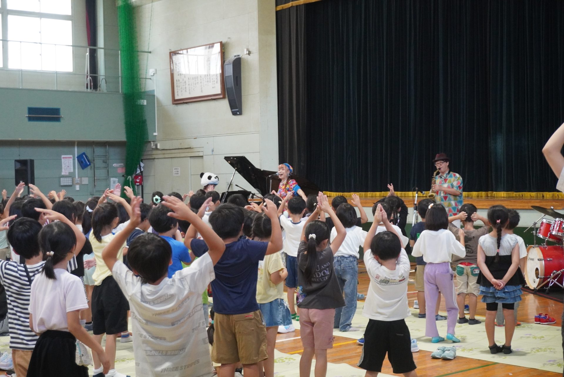 北海道恵庭市立恵み野小学校の芸術鑑賞会